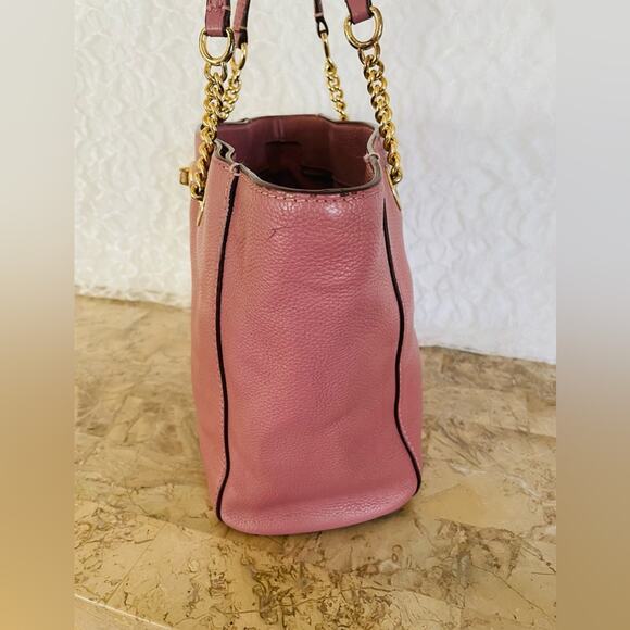 COACH Mauve pebble leather turn lock chain tote 27, shoulder bag - Picture 5 of 8